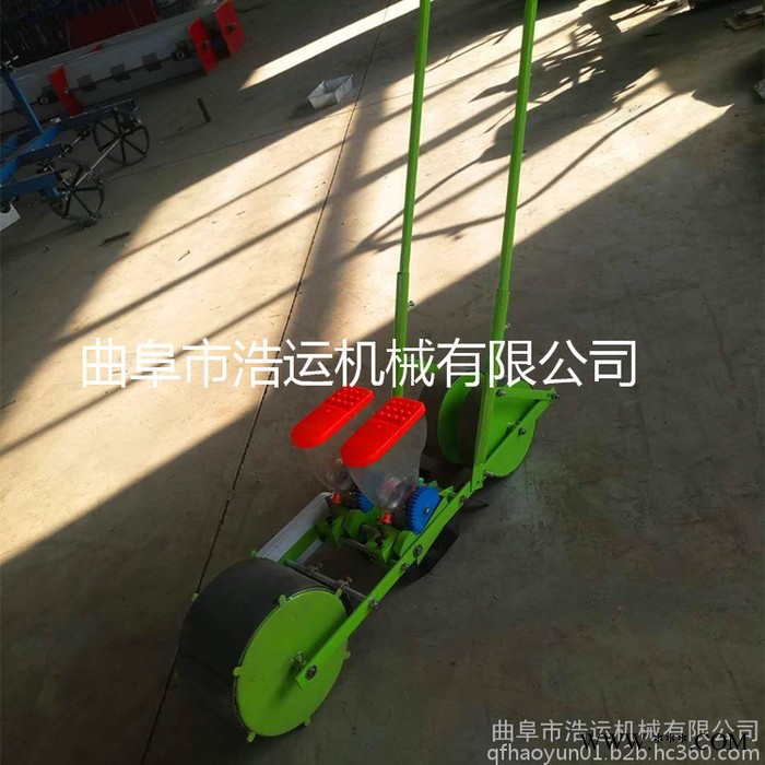 山东曲阜浩运机械工厂直销多功能谷子党参播种机 和龙市白菜芹菜香菜精播机 苜蓿牧草播种机图2
