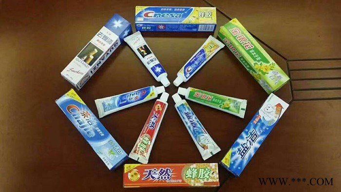 蜂胶牙膏 110克水果味 牙膏食品级安全 双重净白清新口气