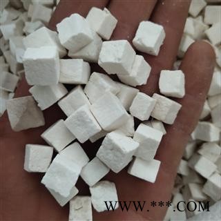 茯苓  选装过筛茯苓丁 产地直销 批发各种规格名贵药材， 产地 安徽省淮北市市辖区图4