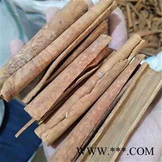 肉桂 产地直销新货刮皮桂芯统货无杂质，使用方便，实物拍摄 产地 广西壮族自治区图1