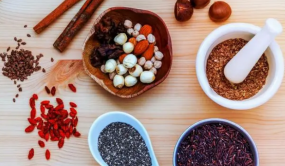 绝对不能错过！中医告诉你如何用食疗养生，享受健康长寿的秘诀！