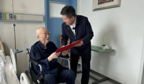 读书是最好的保健品！湖北九旬老人“读书养生”影响三代