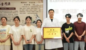 为倡导健康向上的生活方式，全面提升居民群众的健康素养，增强自我保健的意识和能力，宝山区顾村镇各居民区充分发挥桥梁纽带作用，精准对接优质医疗资源，精心策划系列健康科普活动，将科学知识送到居民身边，激发大